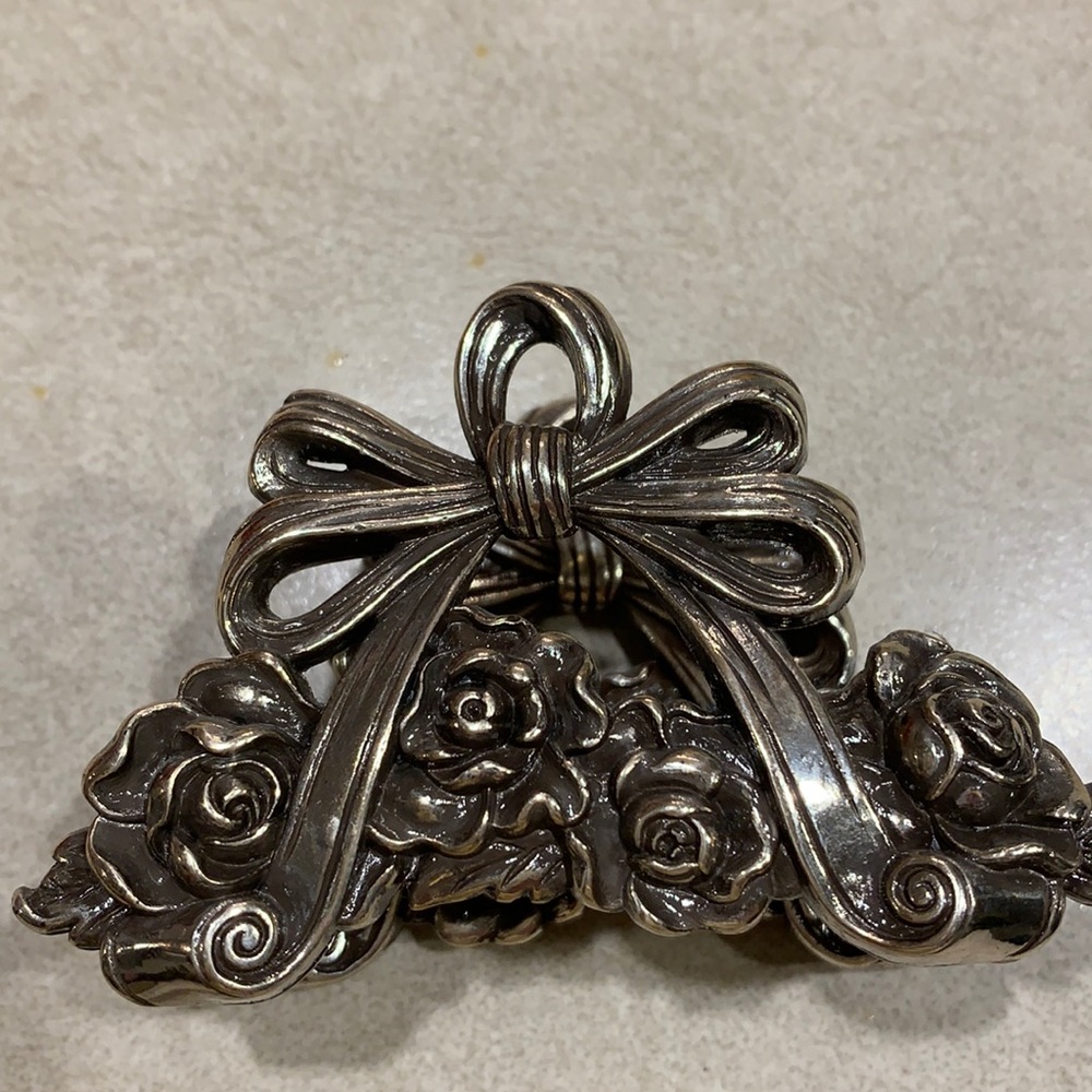 Very cute Brighton business card holder